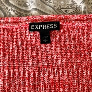 Beautiful lose fitting sweater